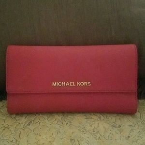 michael kors Wallet red w/box